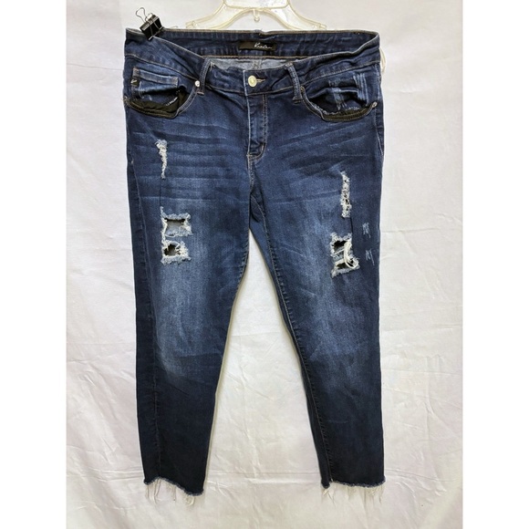 Kan Can women’s jeans 15 31 distressed frayed hem - Picture 2 of 6